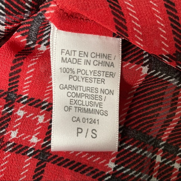 Red plaid 3/4 sleeves top - Picture 4 of 4